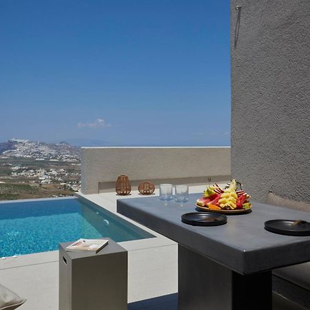 Halcyon Days Suites Pyrgos Kallistis Exterior photo